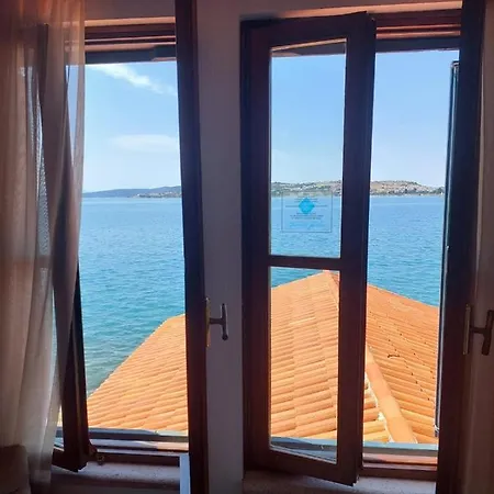 Ferahi Evler فندق Ayvalı