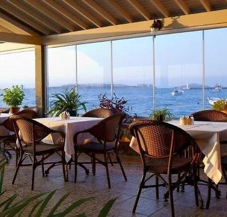 Hotell Ferahi Evler Ayvalı