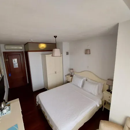 Hotel Ferahi Evler Ayvalı