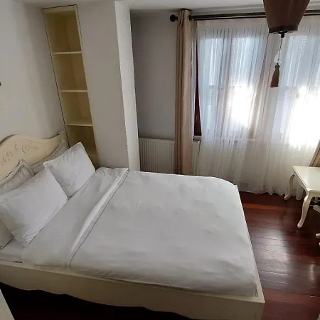 Ferahi Evler Hotel 3*