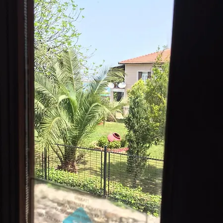 Ferahi Evler Hotel Ayvalı