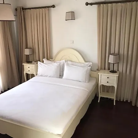 Hotel Ferahi Evler Ayvalı