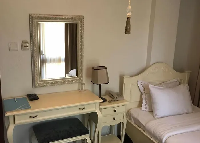 Ferahi Evler מלון Ayvalı