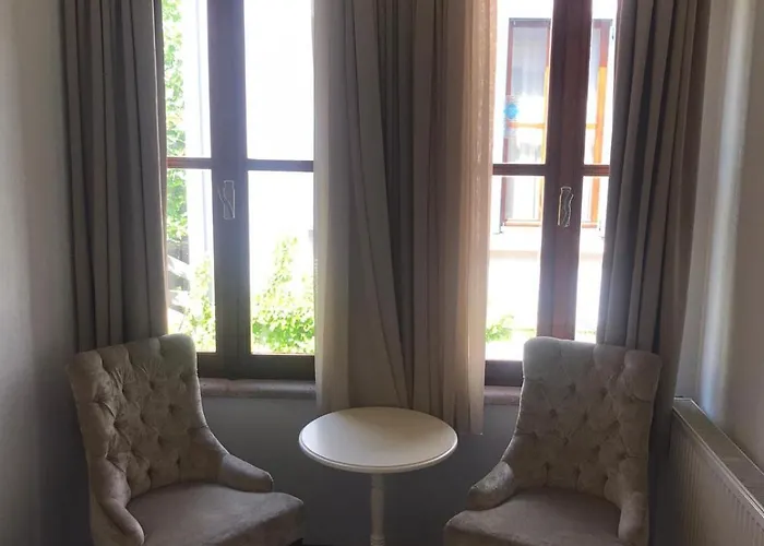 Ferahi Evler מלון 3*